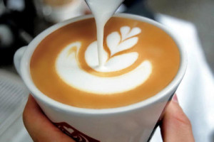 Foto4 Foto1_Articolo3_ La_Dolce_Vita_Siamo_ la _coppia_ più_cool